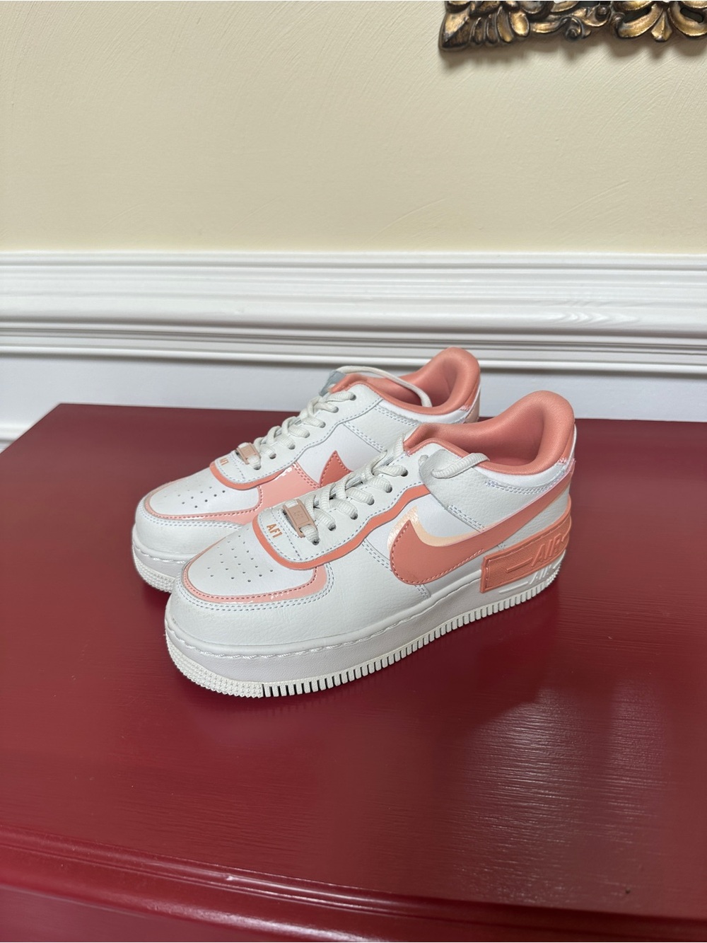Nike Women’s White & Peach Low-Top Shadow Sneakers
